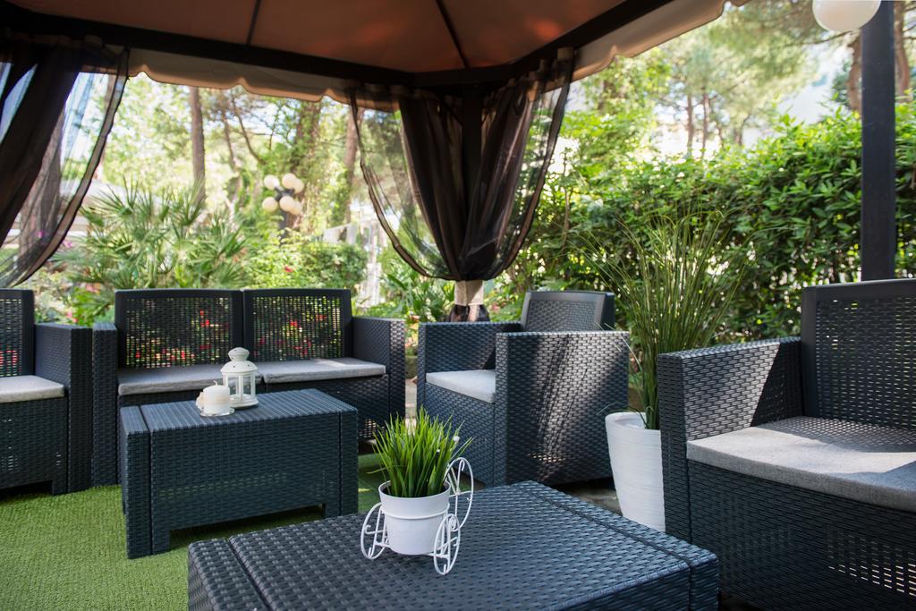Hotel Cuba Milano Marittima Kültér fotó