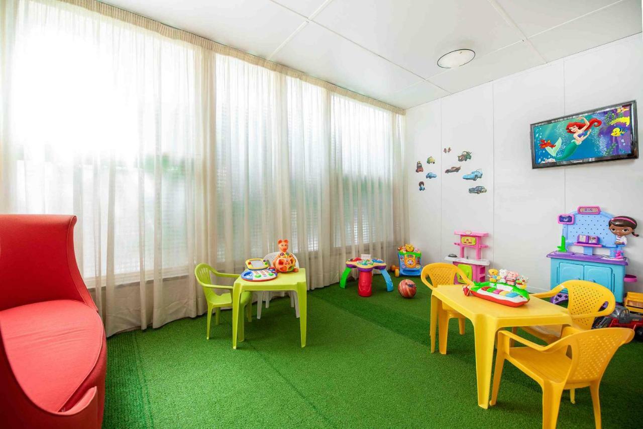 Hotel Cuba Milano Marittima Kültér fotó
